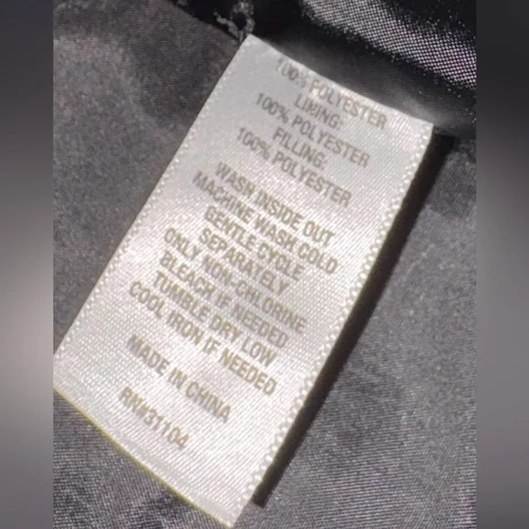 Puffer Vest Bundle - Lands End and New Direction - Picture 12 of 12